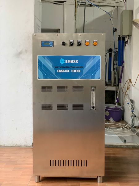 Máy ion kiềm công nghiệp EMAXX-1000